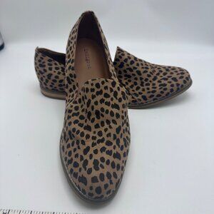 Indigo Rd. Leopard Print Loafers Women Sz 10W Flat Shoes Slip On Casual